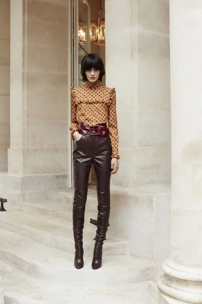 Look 9
